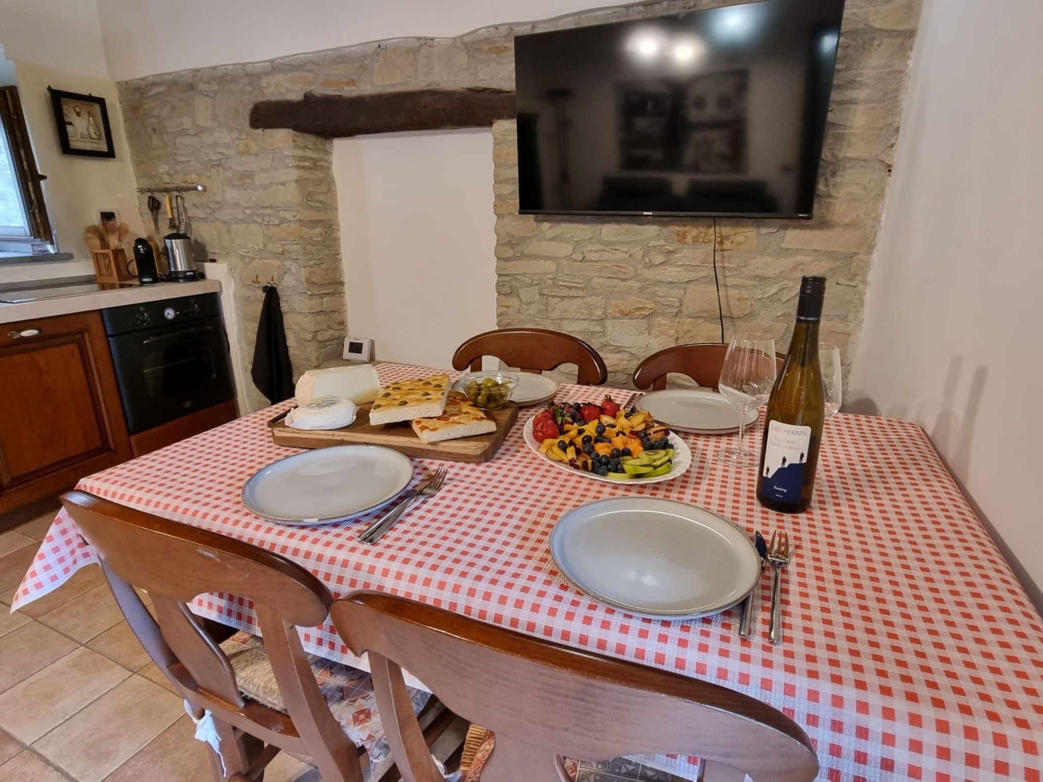 Maison Cascina Bricco 'Ein Balkon in den Alpen – Cuisine et coin repas, photo 88 sur 100