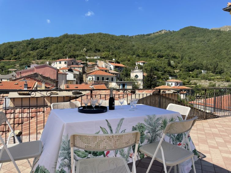 Search and Stay destination Villatalla, Liguria - Italy from AU$ 235. Panoramica sul Terrazzo