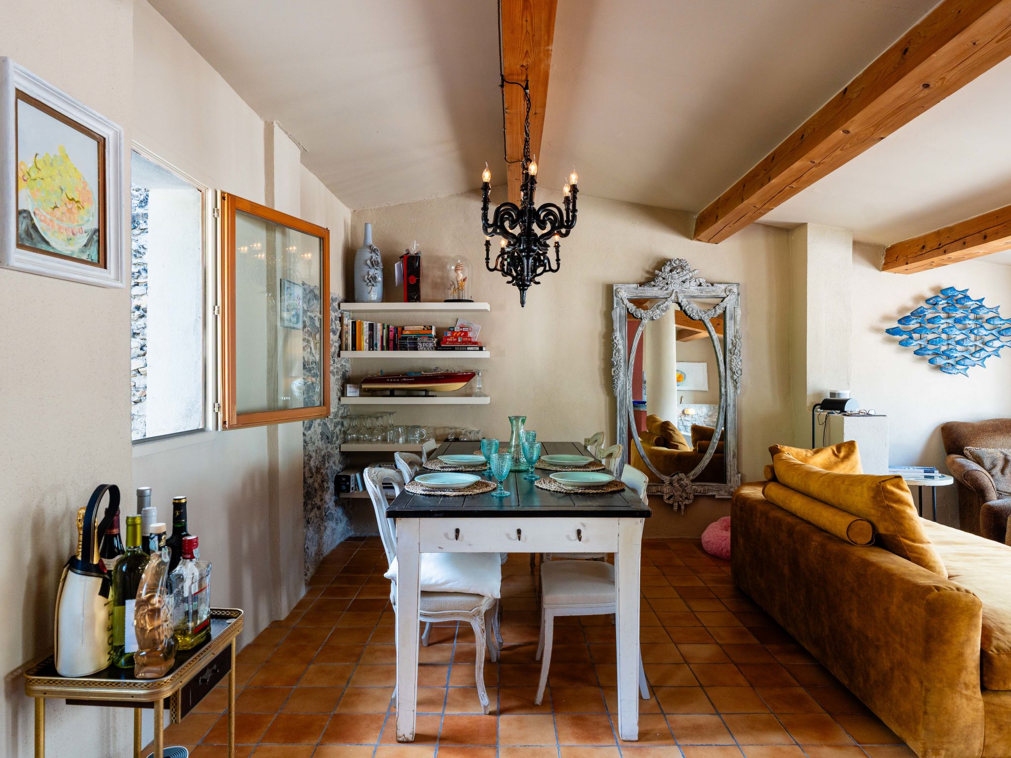 A Dutch Place-Inside