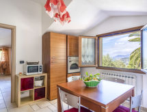 Apartment Villa Ginestra