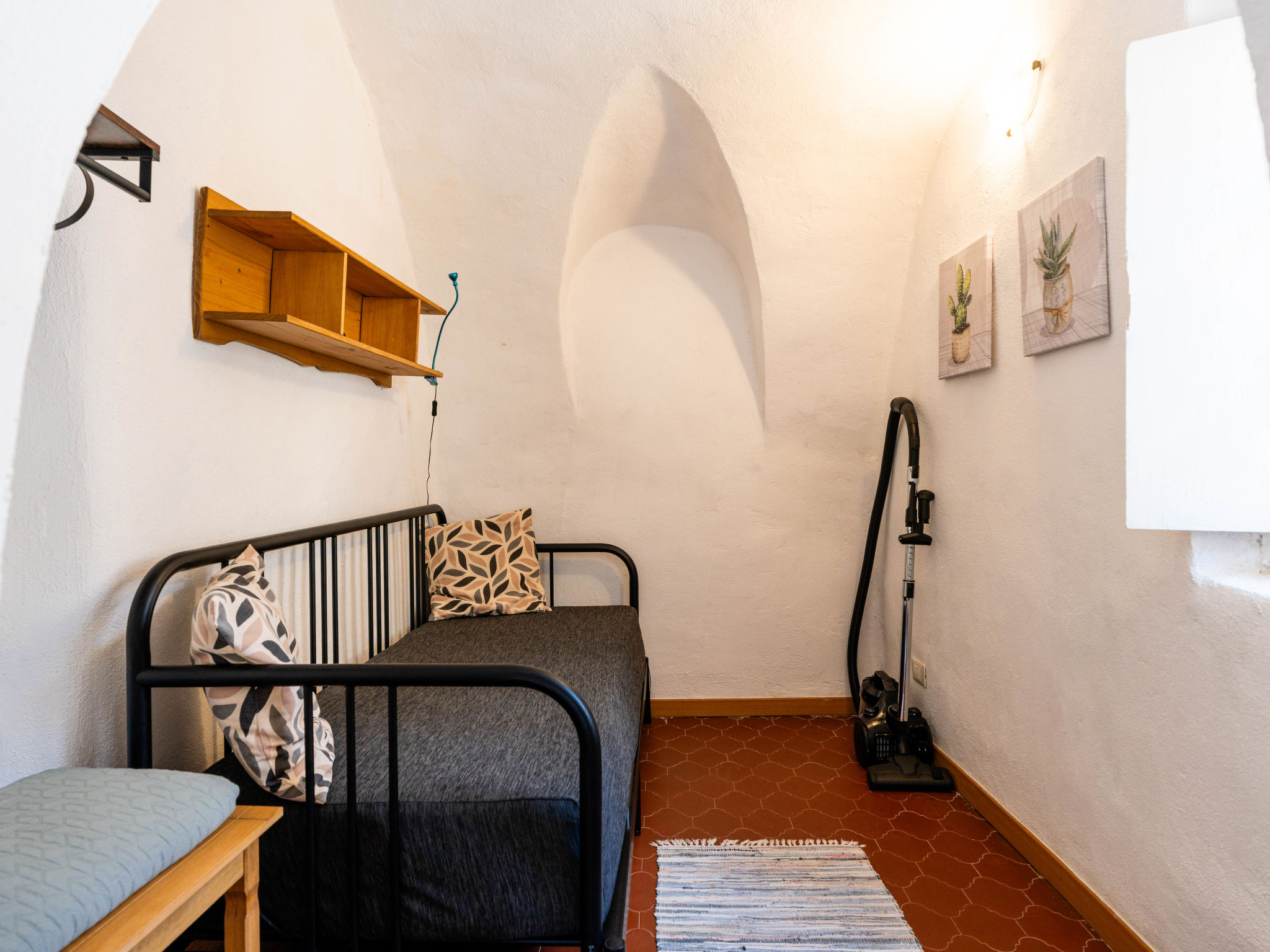 Torri House - Binnen