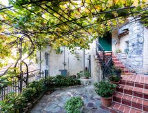 La Petite Maison