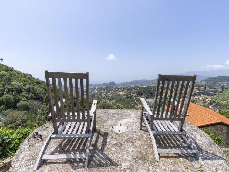 Search and Stay destination Provincia di Imperia, Liguria - Italy from AU$ 248. il Mandarino