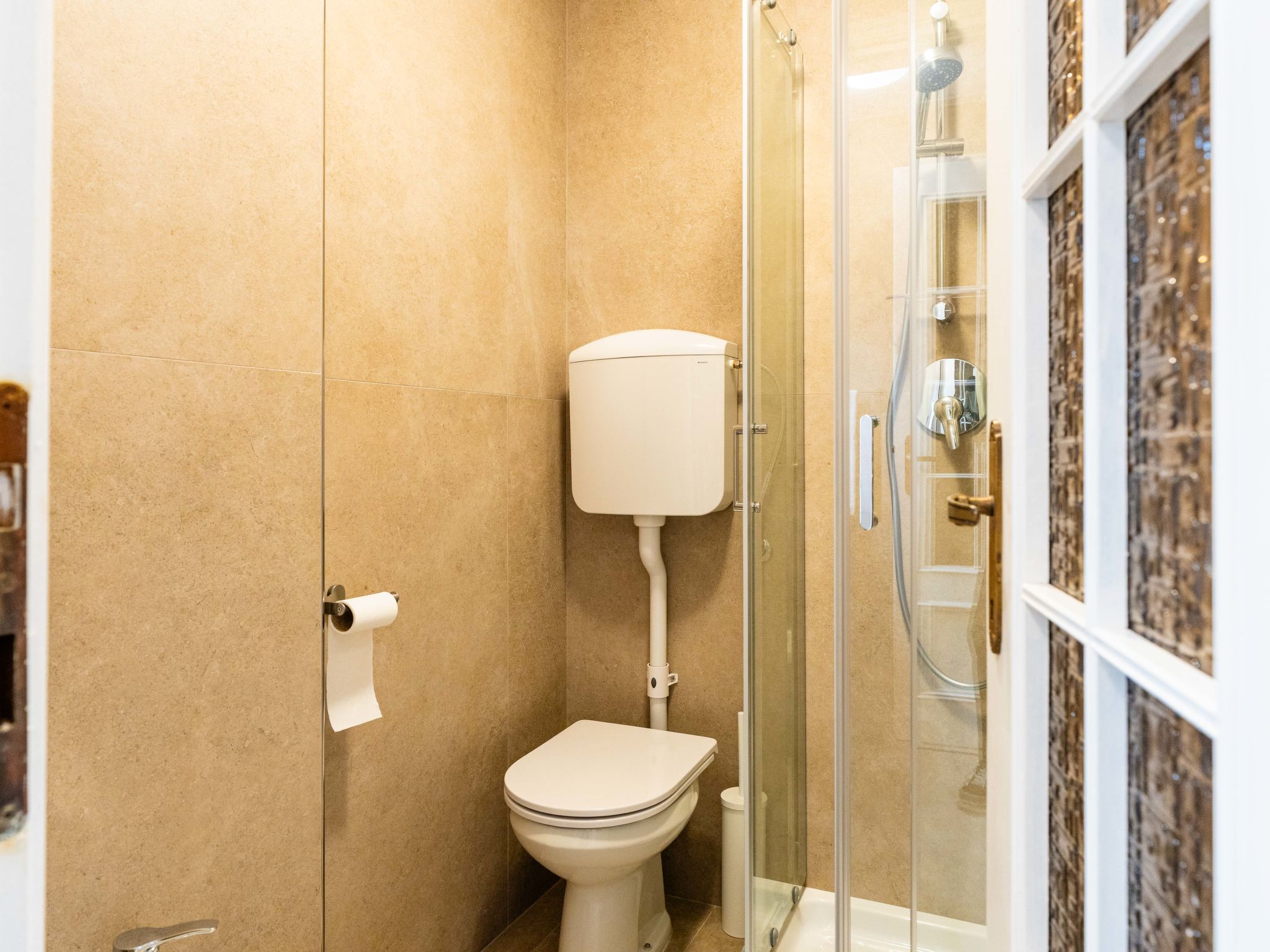 Beautiful Seaview-Binnen