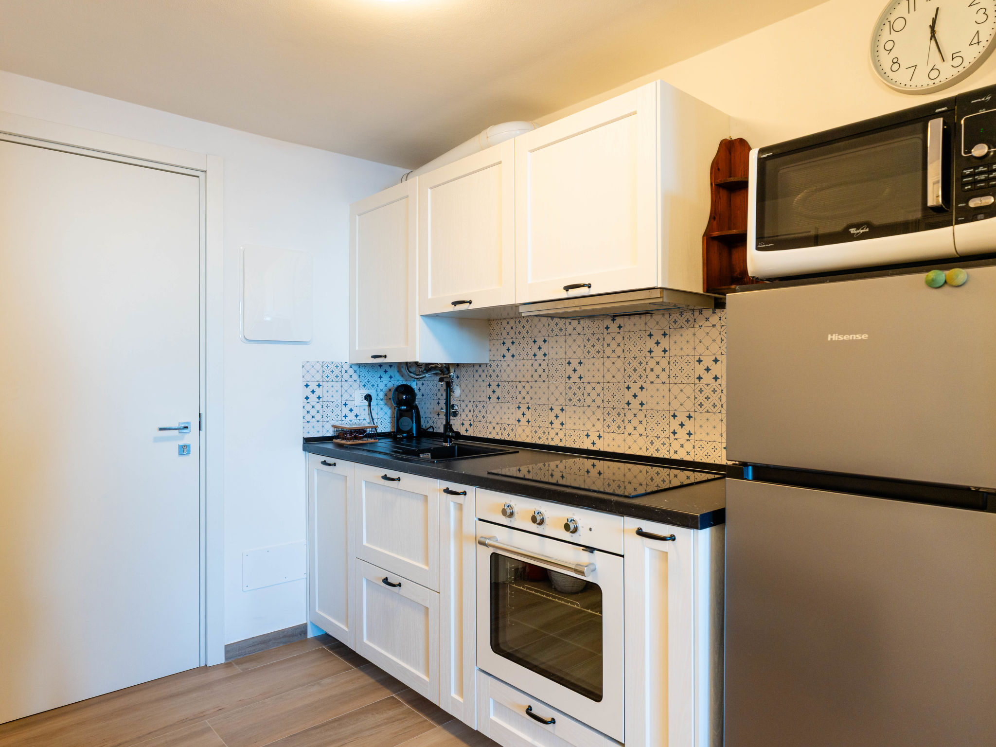 Beautiful Seaview-Binnen