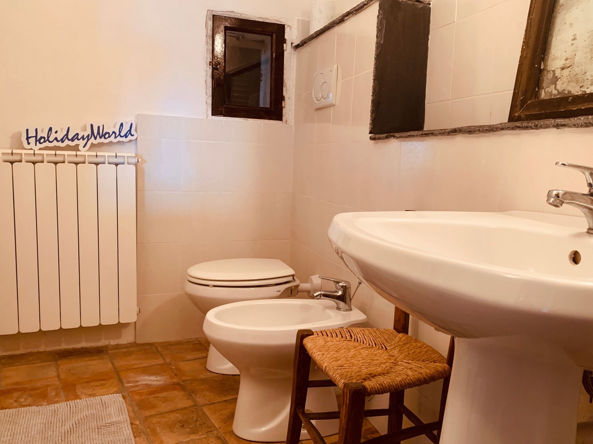 Für 4 Personen ca. 110 m&sup2; in Bajardo, Norditalien (Ligurien)-Binnen