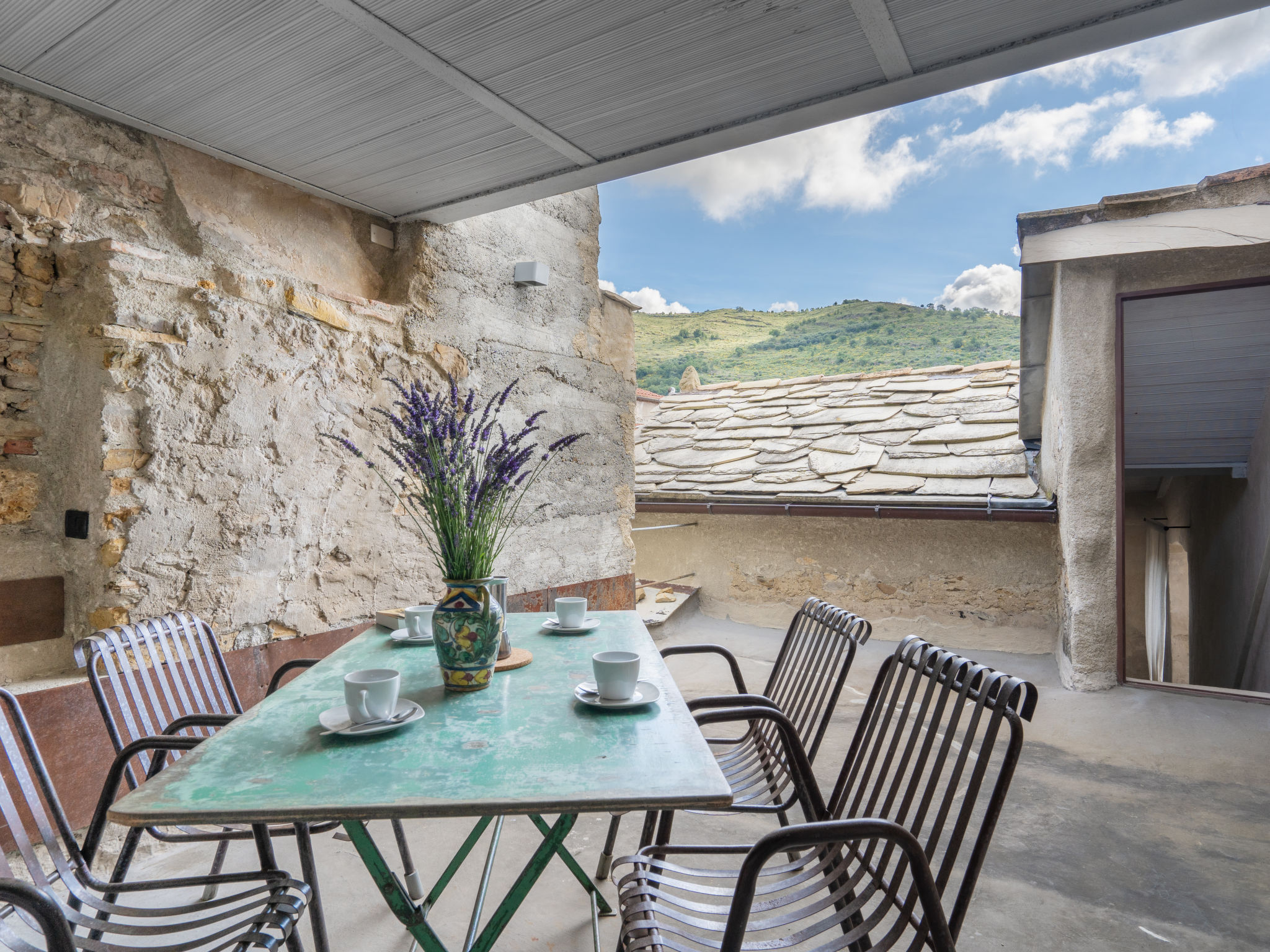 Geranio & Rosetta (TOP132) — Terrace (4 of 59)