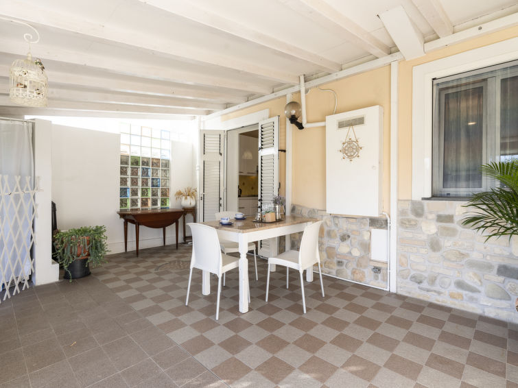 Search and Stay destination Vallecrosia, Liguria - Italy from AU$ 194. La Marina