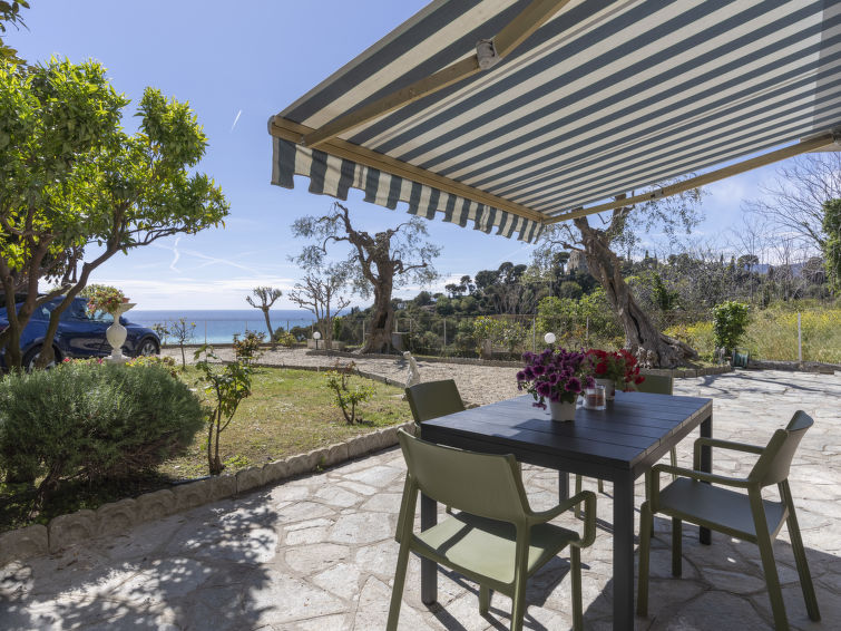 Search and Stay destination Bordighera, Liguria - Italy from AU$ 245. Bella Vista