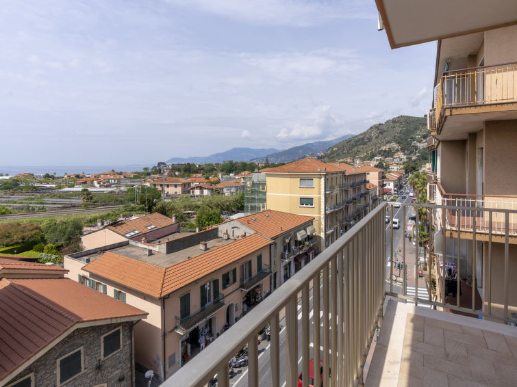 Search and Stay Destinations. Vacation Rentals in Vallecrosia, Province of Imperia - Liguria - Italy