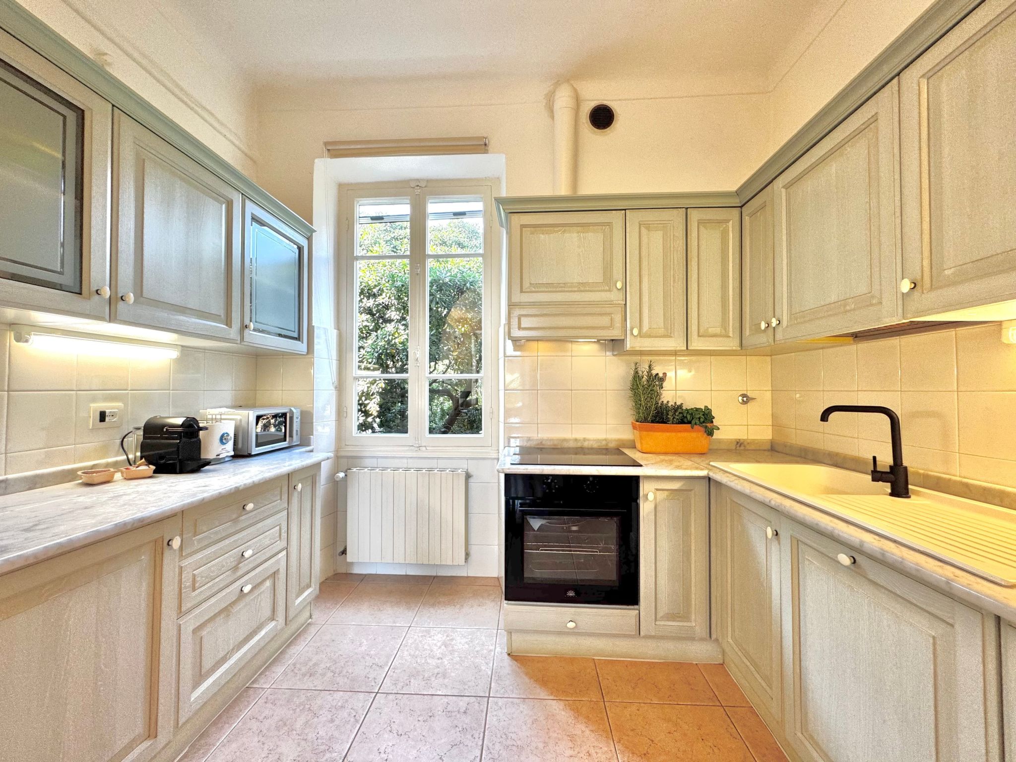 Historische Villa-Garten-Privatparkplatz-6 Gäste-Image-tags.info