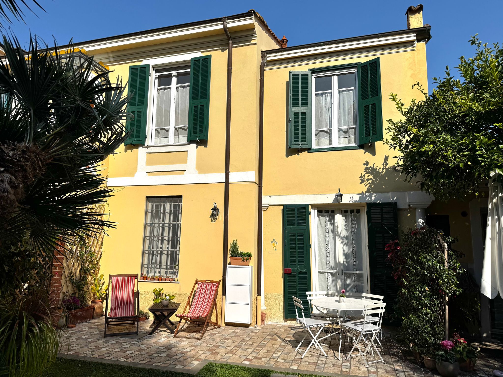 Villa in der Stadt-Privatparkplatz-Garten-6Gäste-Image-tags.info