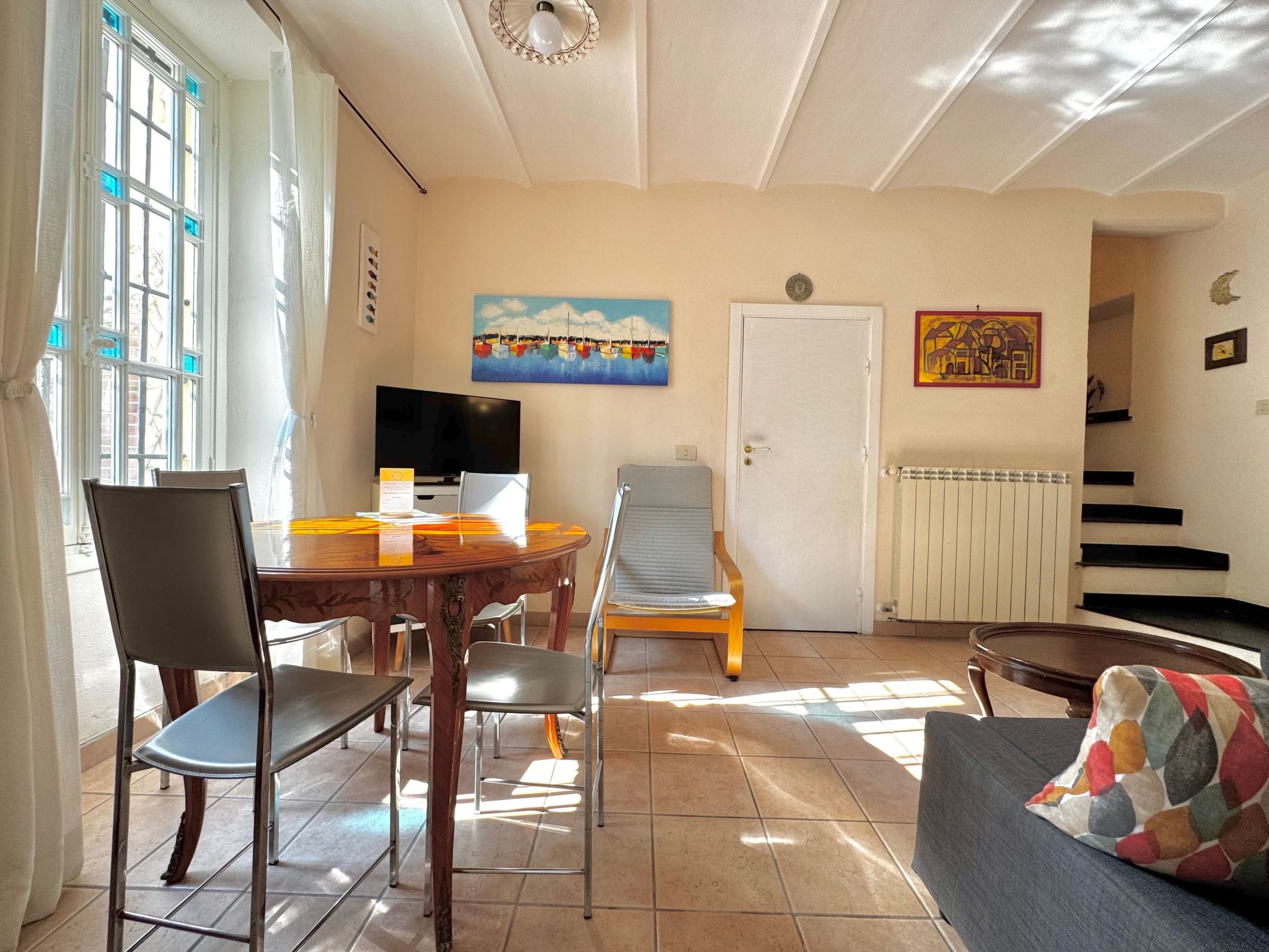 Villa in der Stadt-Privatparkplatz-Garten-6Gäste-Image-tags.info