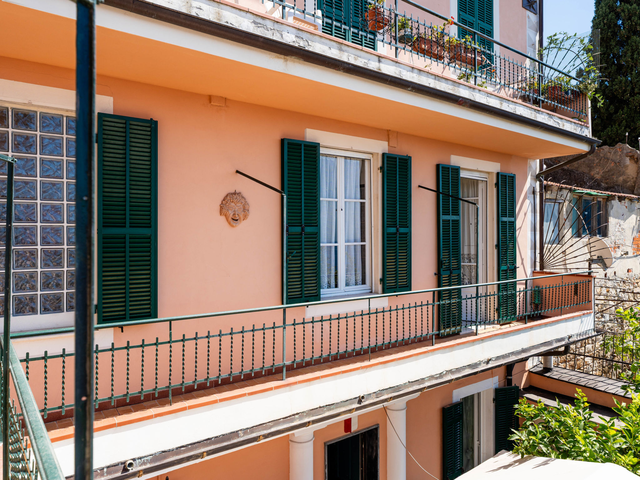 Sanremo Seaview - Draußen
