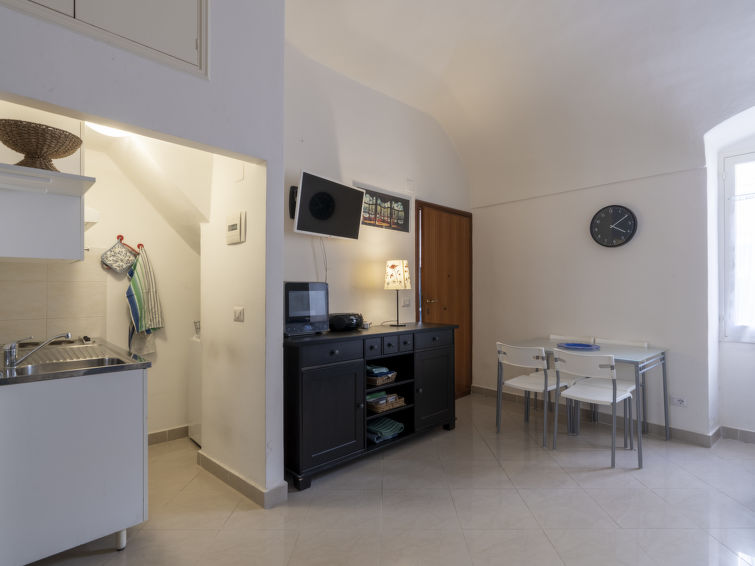 Search and Stay destination Sanremo, Liguria - Italy from AU$ 129. Mariella