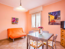 Licht appartement Floki op 1 km van het zandstrand in Sanremo - thumbnail 3