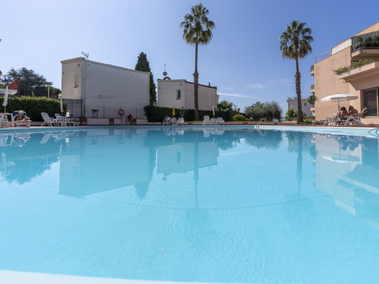 Search and Stay destination Sanremo, Liguria - Italy from AU$ 165. AcquadiMare