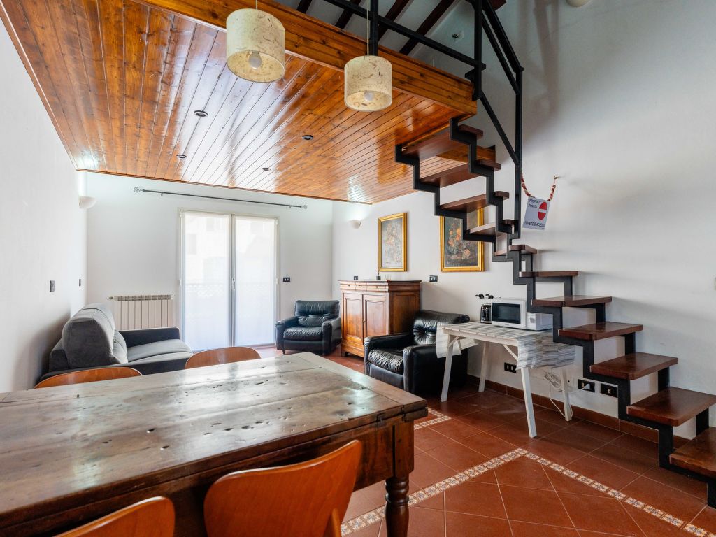Interhome City Home