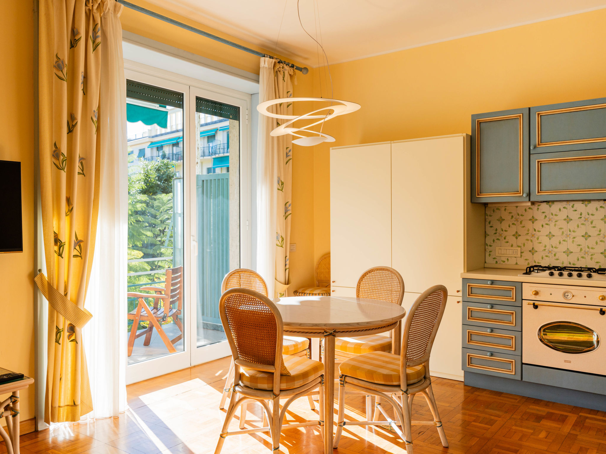 Sunshine Dreams-Drinnen