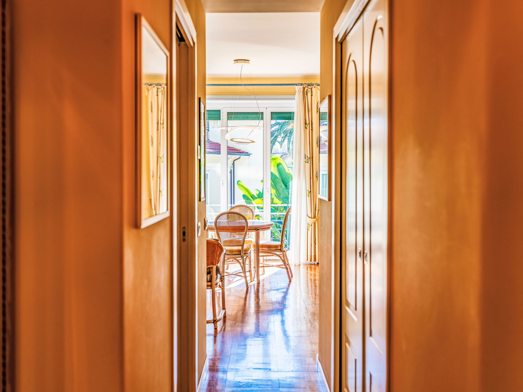 Sunshine Dreams-Drinnen