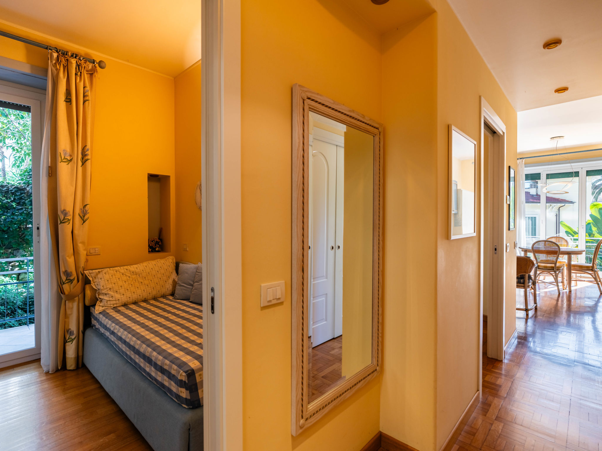 Sunshine Dreams-Drinnen