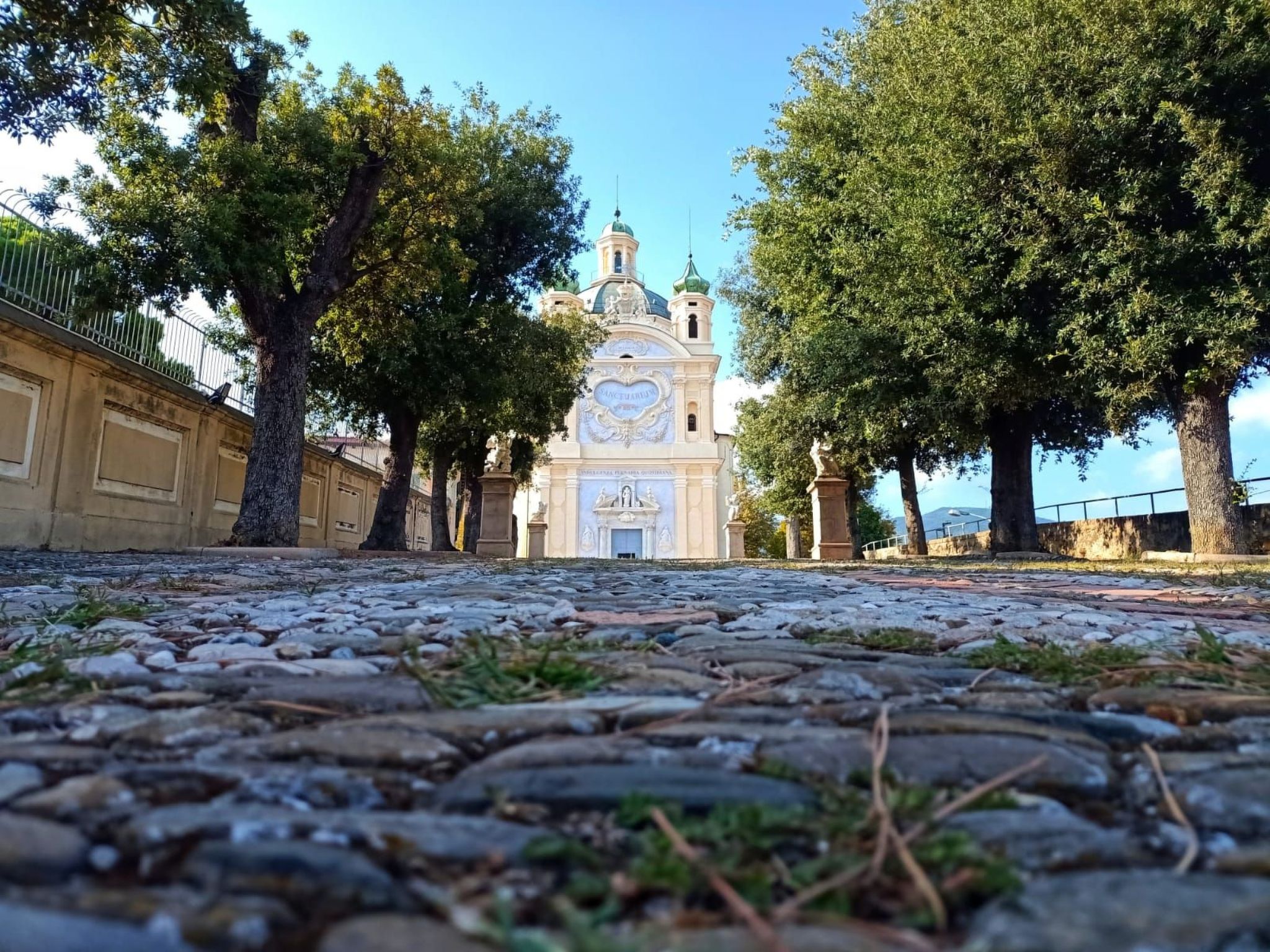Wohnung mit Garten, wenige Minuten vom Meer entfernt-Image-tags.info