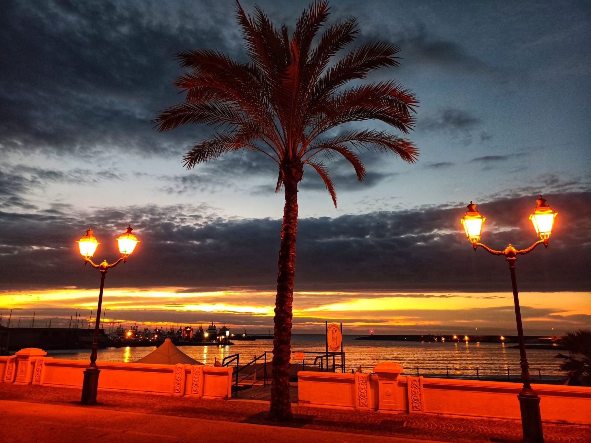 Wohnung mit Garten, wenige Minuten vom Meer entfernt-Image-tags.info