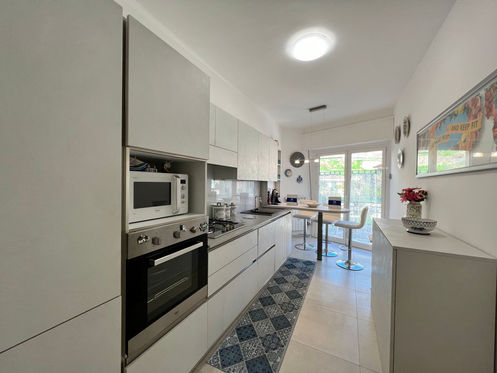 Photo of für 4 Personen ca. 80 m&sup2; in Sanremo, Norditalien (Ligurien)