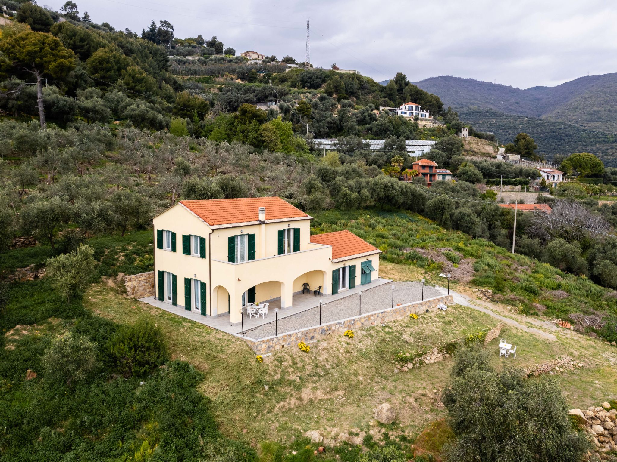 Villa tra Ulivi-Dehors