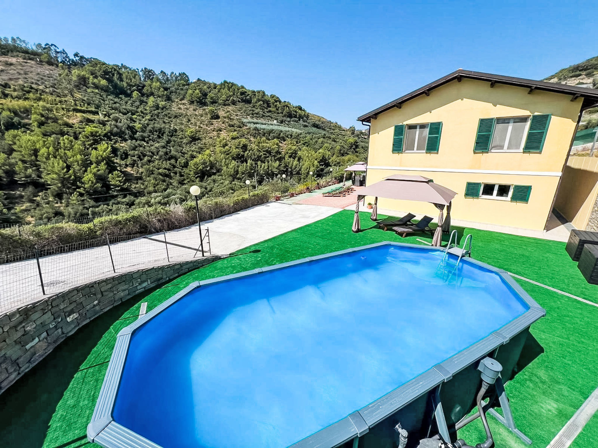 Villa Soleggiata — Pool Outdoor (3 of 29)
