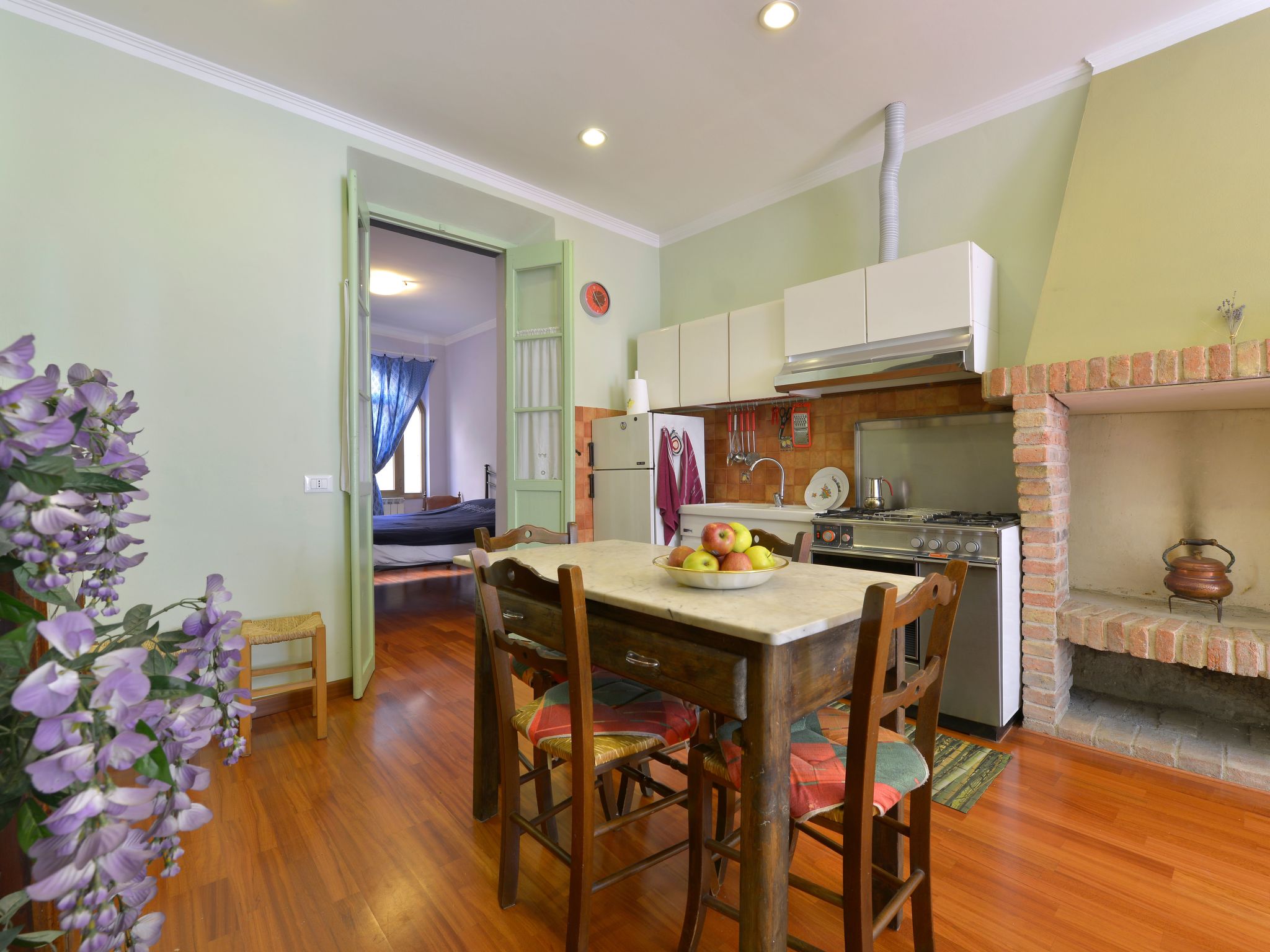 Wohnung in Badalucco mit Privatparkplatz