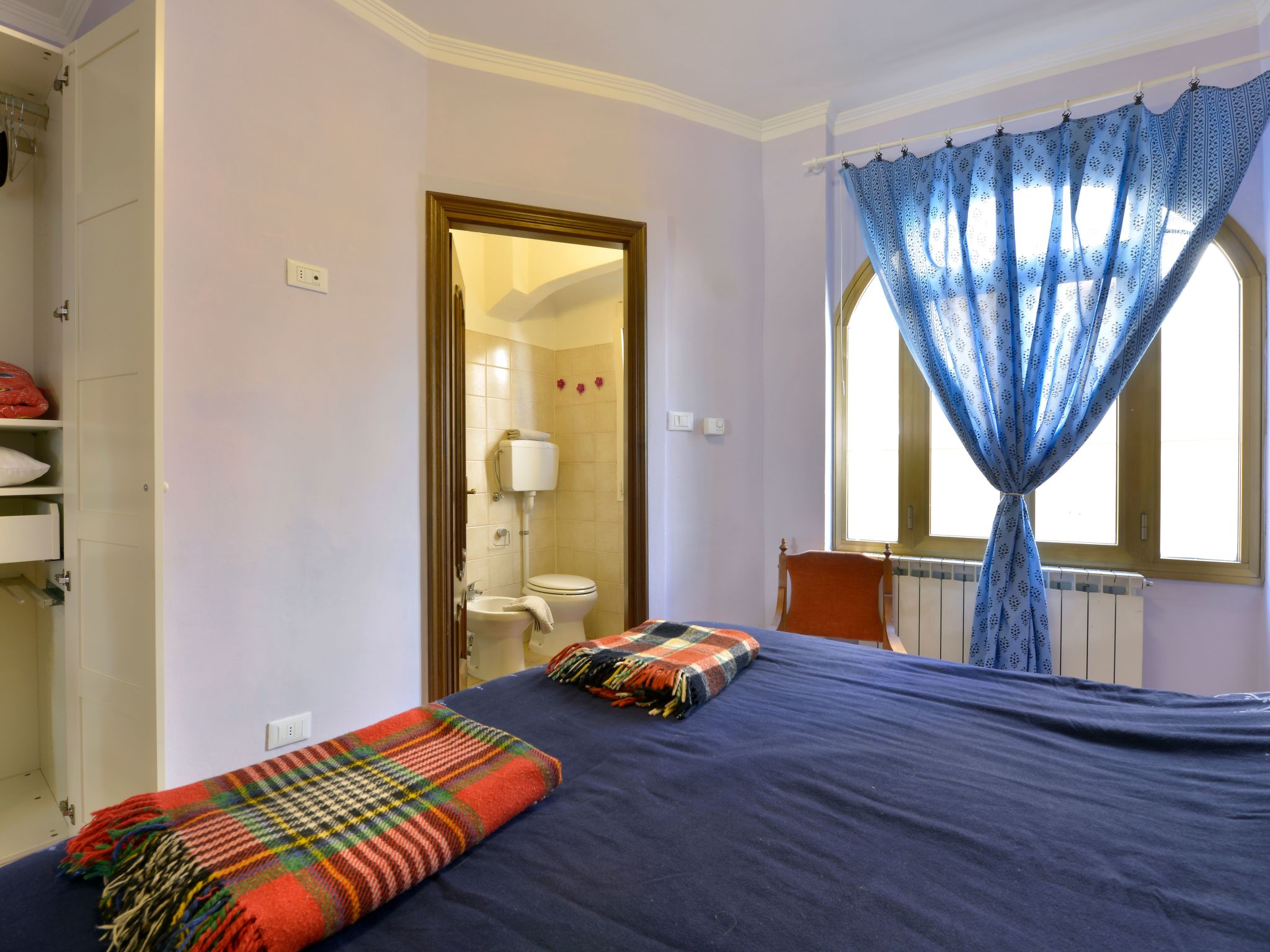 Wohnung in Badalucco mit Privatparkplatz-Image-tags.info