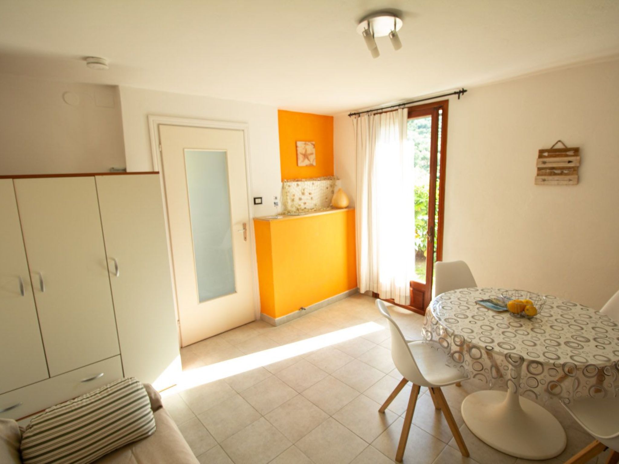 Komfortable Ferienwohnung in Cervo mit Garten-Dedans