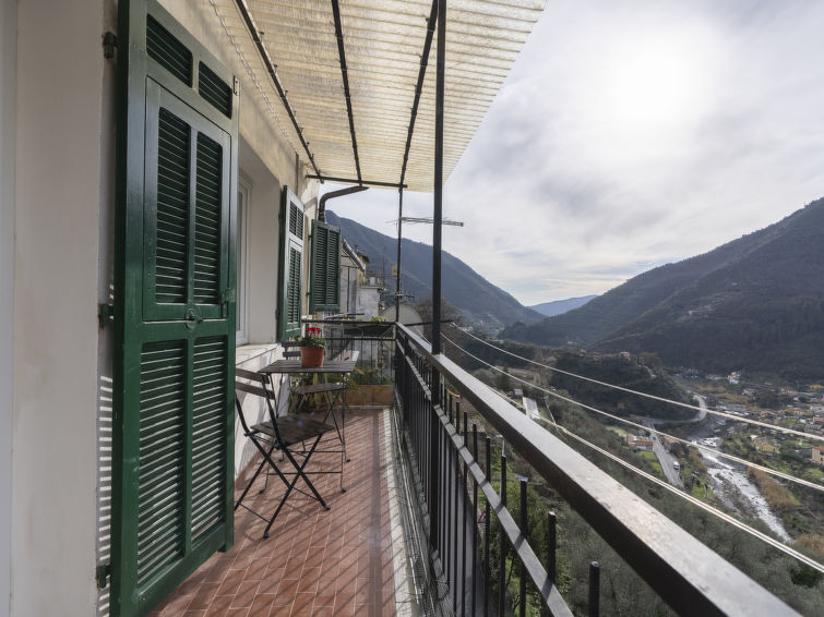 Search and Stay destination Montalto Ligure, Liguria - Italy from AU$ 128. Casa dalla Mamma