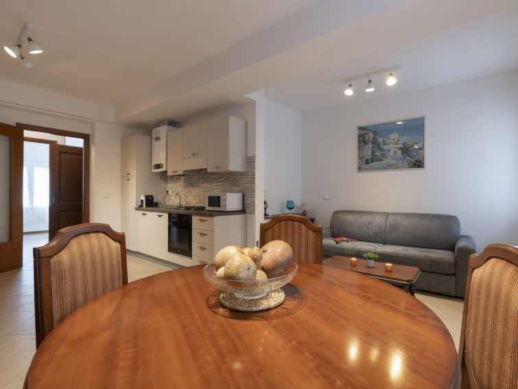 Search and Stay destination Montalto Ligure, Liguria - Italy from AU$ 143. Casa dalla Mamma