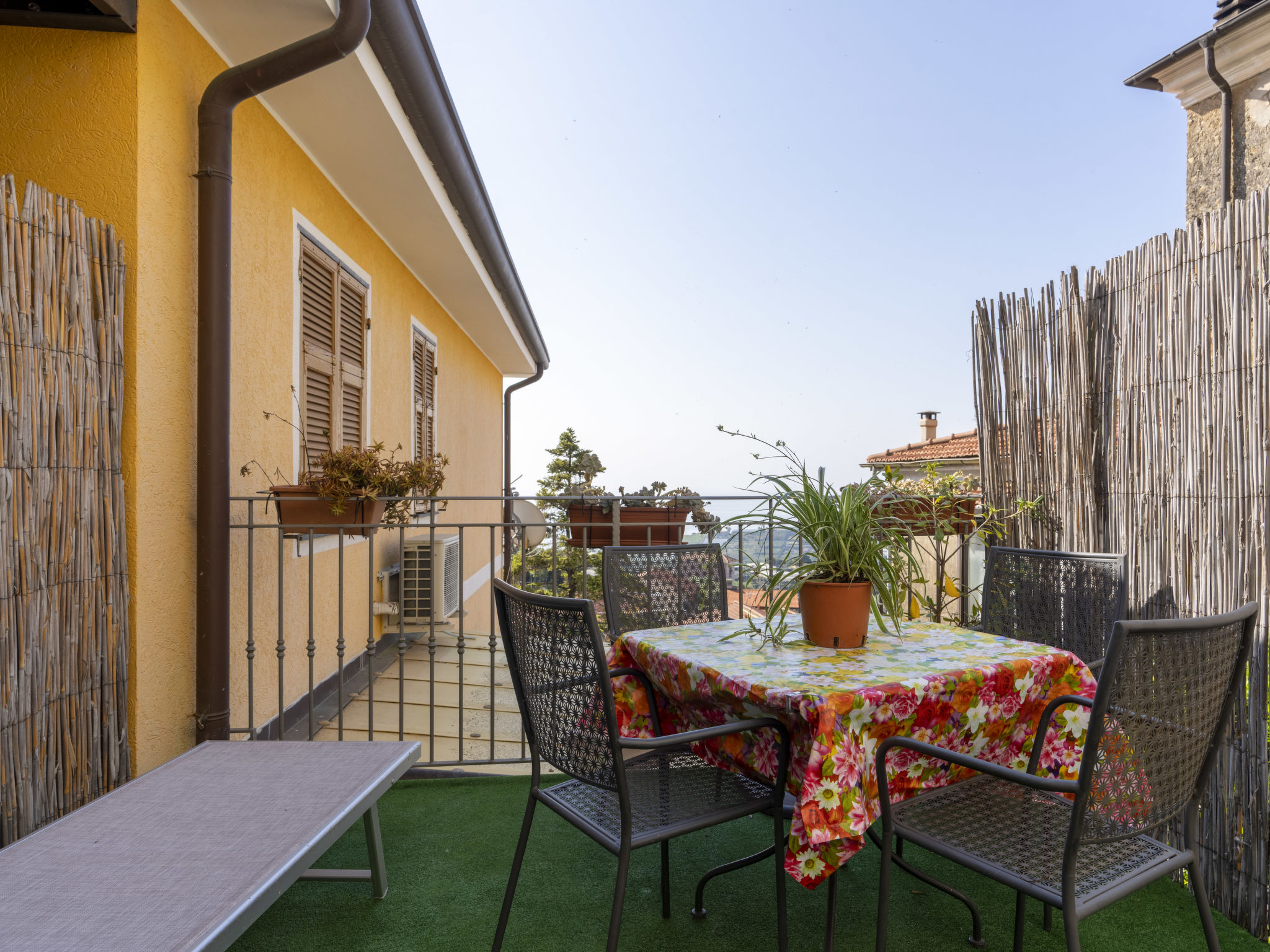 Ferienhaus mit umzäuntem Garten in Terzorio (Italien) und 1 Hund erlaubt