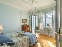 Direct aan zee in Riva Ligure: appartement voor 4, strand op 50 meter - thumbnail 5