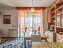 Ferienwohnung Riva Apartment