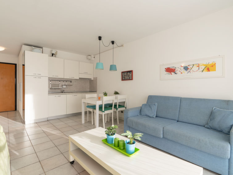 Search and Stay destination Santo Stefano al Mare, Liguria - Italy from AU$ 228. Sara
