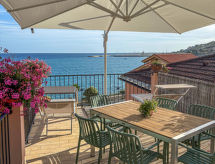 Vrijstaand vakantiehuis met zeezicht in Santo Stefano al Mare - thumbnail 5