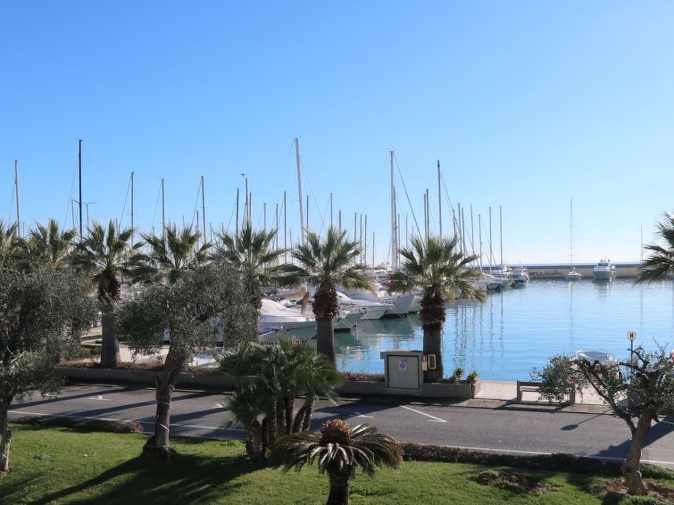 Search and Stay destination Provincia di Imperia, Liguria - Italy from AU$ 155. Porto Blu