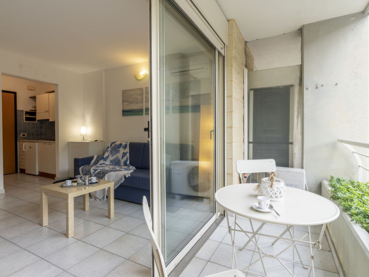 Search and Stay destination Provincia di Imperia, Liguria - Italy from AU$ 155. Porto Blu