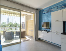 Apartment Blue Moon