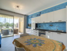 Apartment Blue Moon