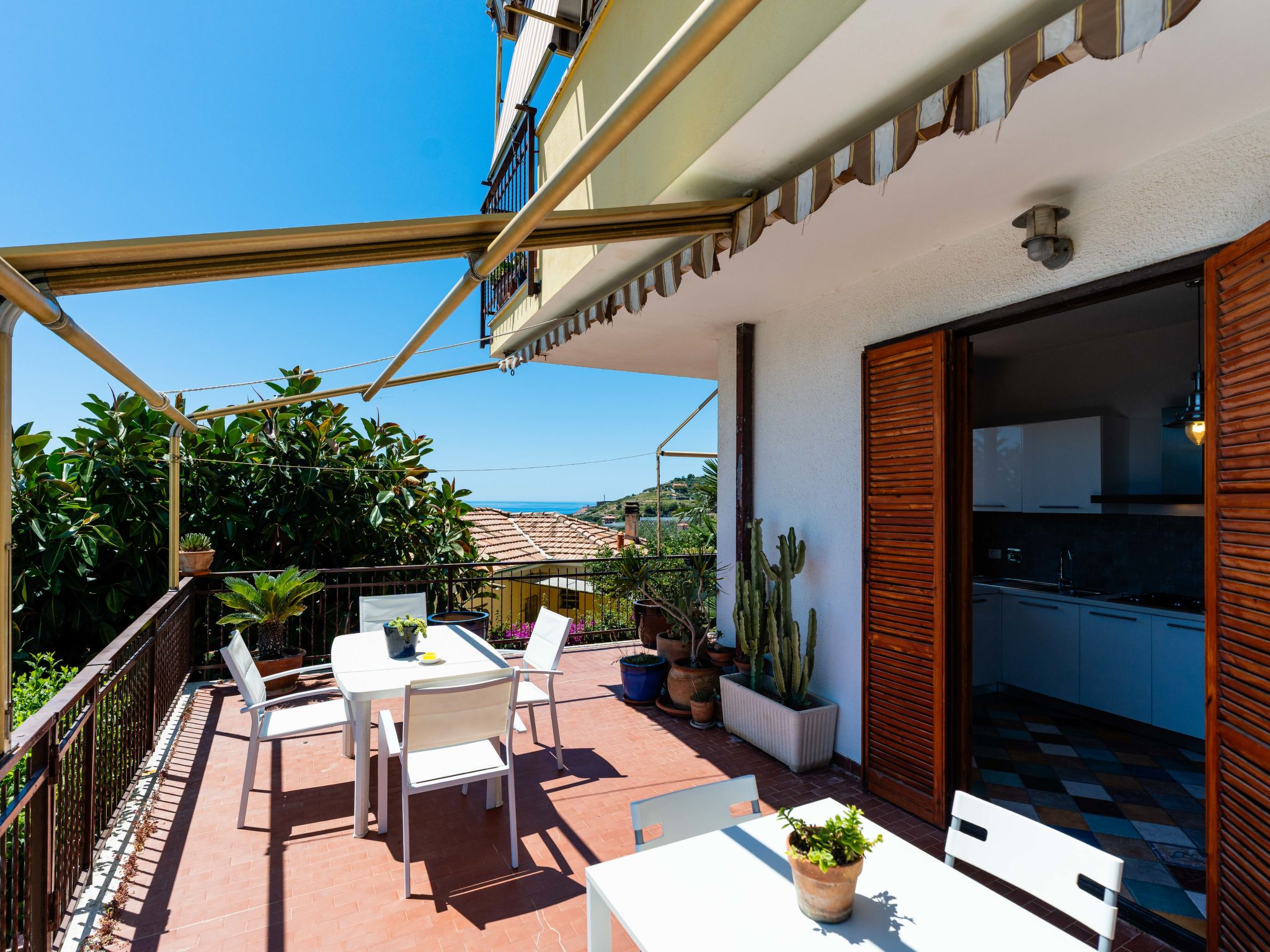 La Terrazza-Outside