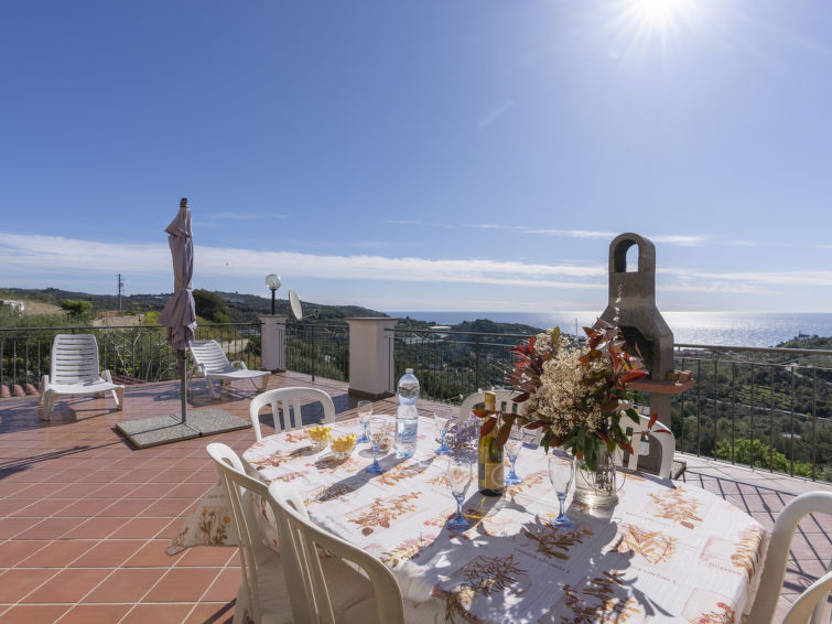 Search and Stay destination Costarainera, Liguria - Italy from AU$ 208. Villa Aurora