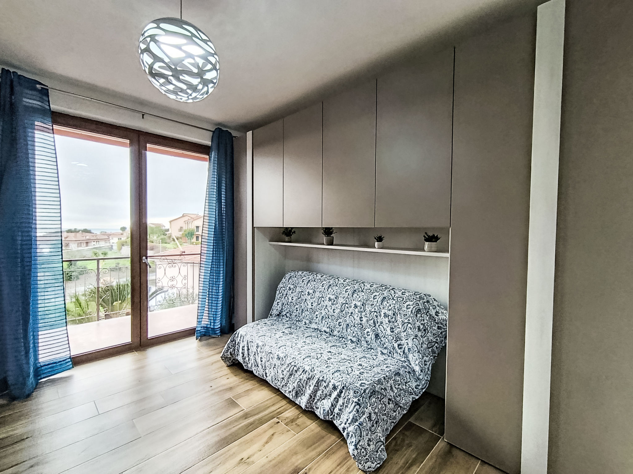 Titti e Giba - Binnen