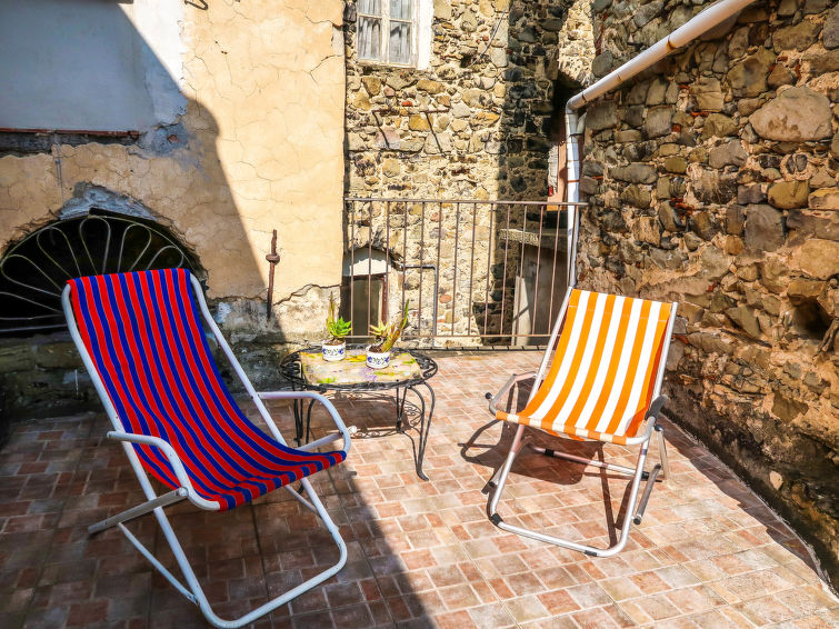 Search and Stay destination Ceriana, Liguria - Italy from AU$ 169. Casa del Pittore