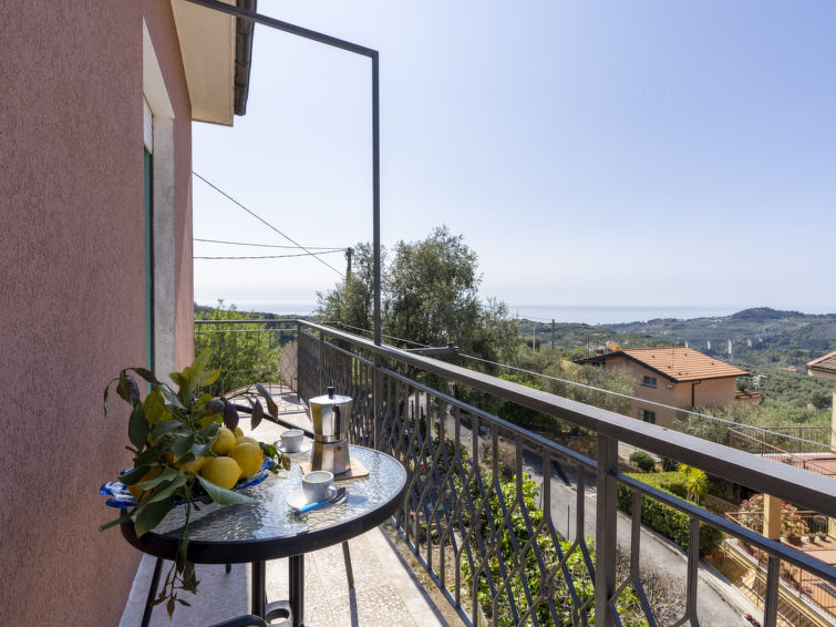 Search and Stay destination Civezza, Liguria - Italy from AU$ 159. Carleadri