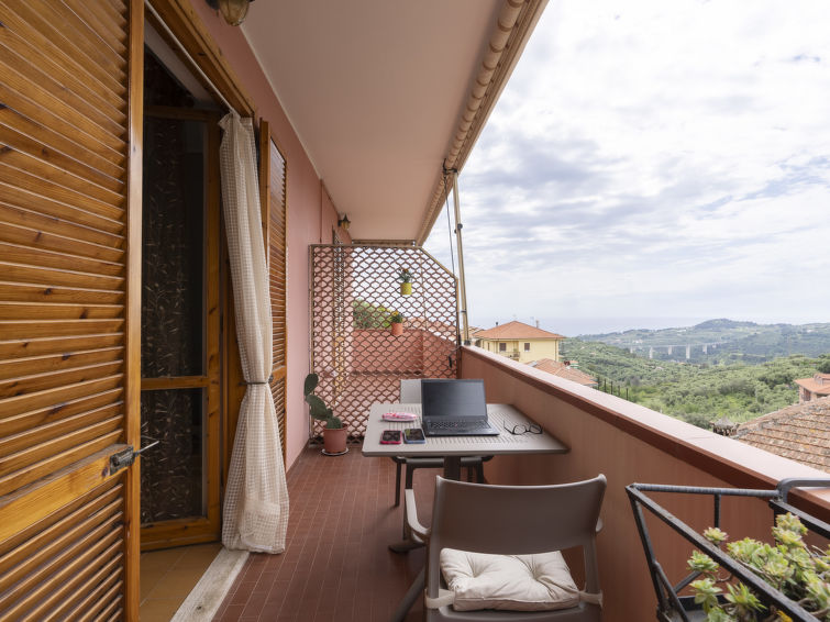Zeezicht en comfort in appartement Happy Home in Civezza in Civezza